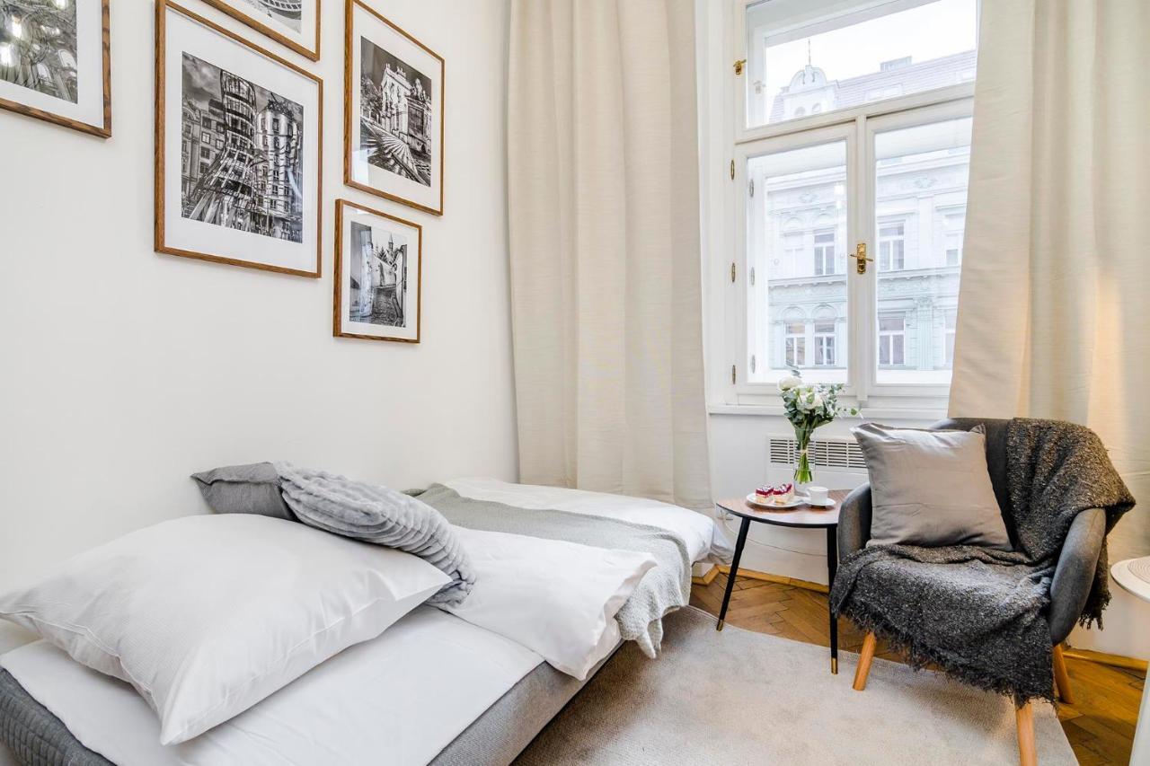 Charming Apartments Prague By Michal&Friends Екстериор снимка