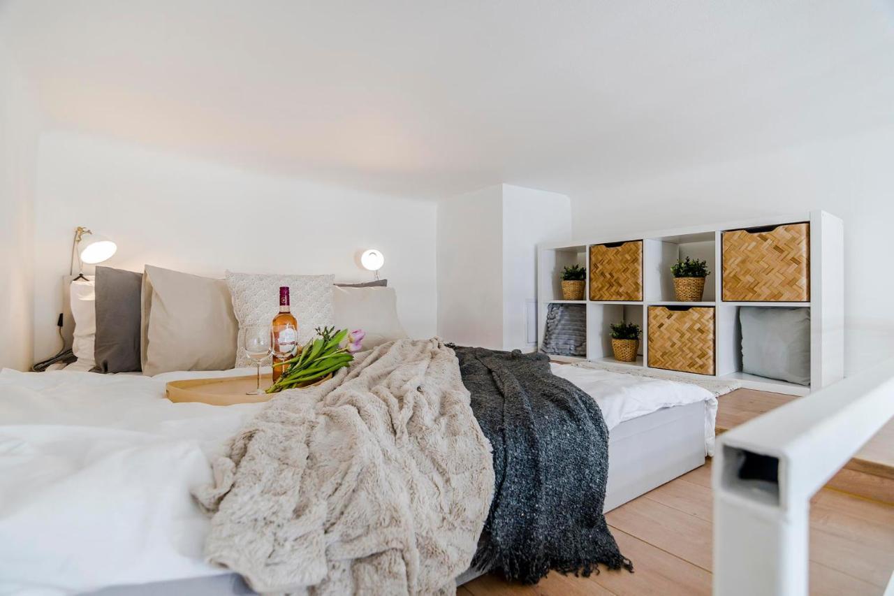 Charming Apartments Prague By Michal&Friends Екстериор снимка